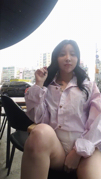 BJ 말쟝_사람들 지나가는데~ 까페 길가 야외노출 방송 미리보기 4