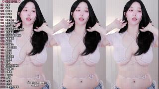 채시아/예지 ❤️26.04.12 오늘자 리액션 2V