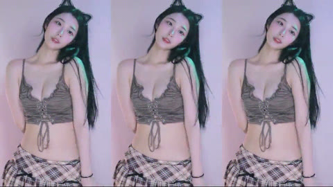 주홍_체크치마 리액션컷 2024.10.10