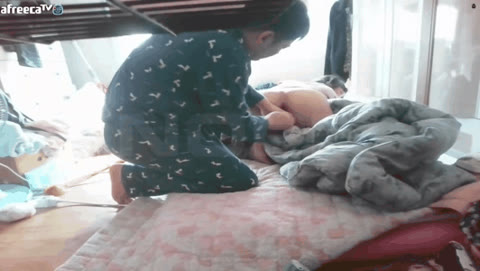 아프리카_아기 앞에서 딜도자위 [올노] 조기교육 편